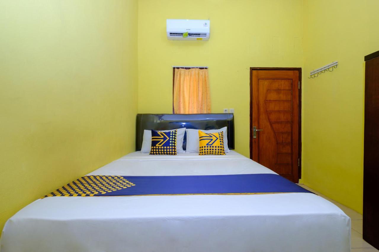 Spot On 2732 Sandy Guesthouse Матарам Экстерьер фото