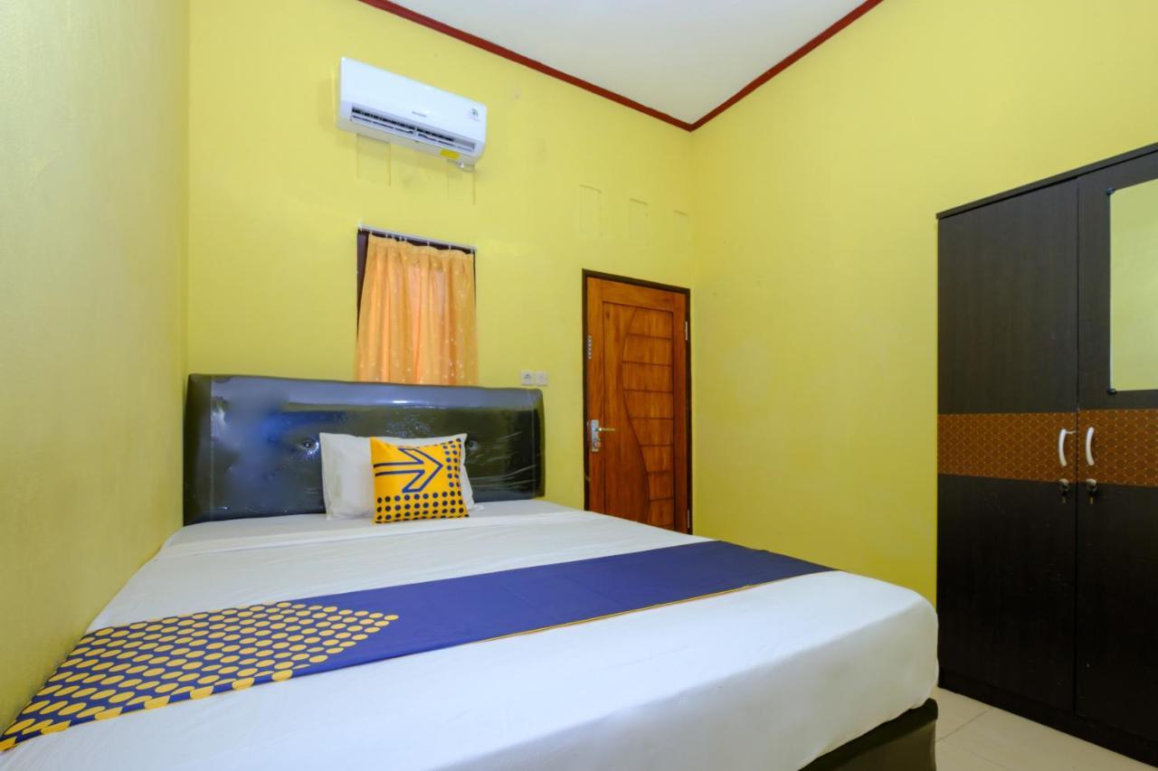 Spot On 2732 Sandy Guesthouse Матарам Экстерьер фото