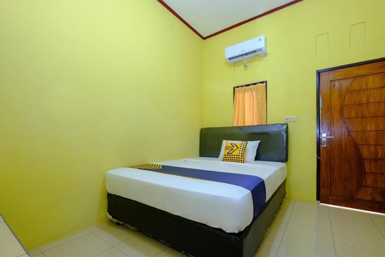 Spot On 2732 Sandy Guesthouse Матарам Экстерьер фото